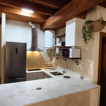 Bond Ferienhaus Bores